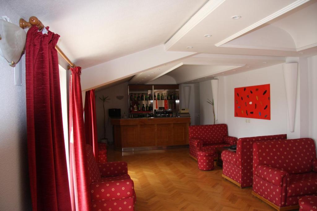 Hotel Turismo Miranda 3*