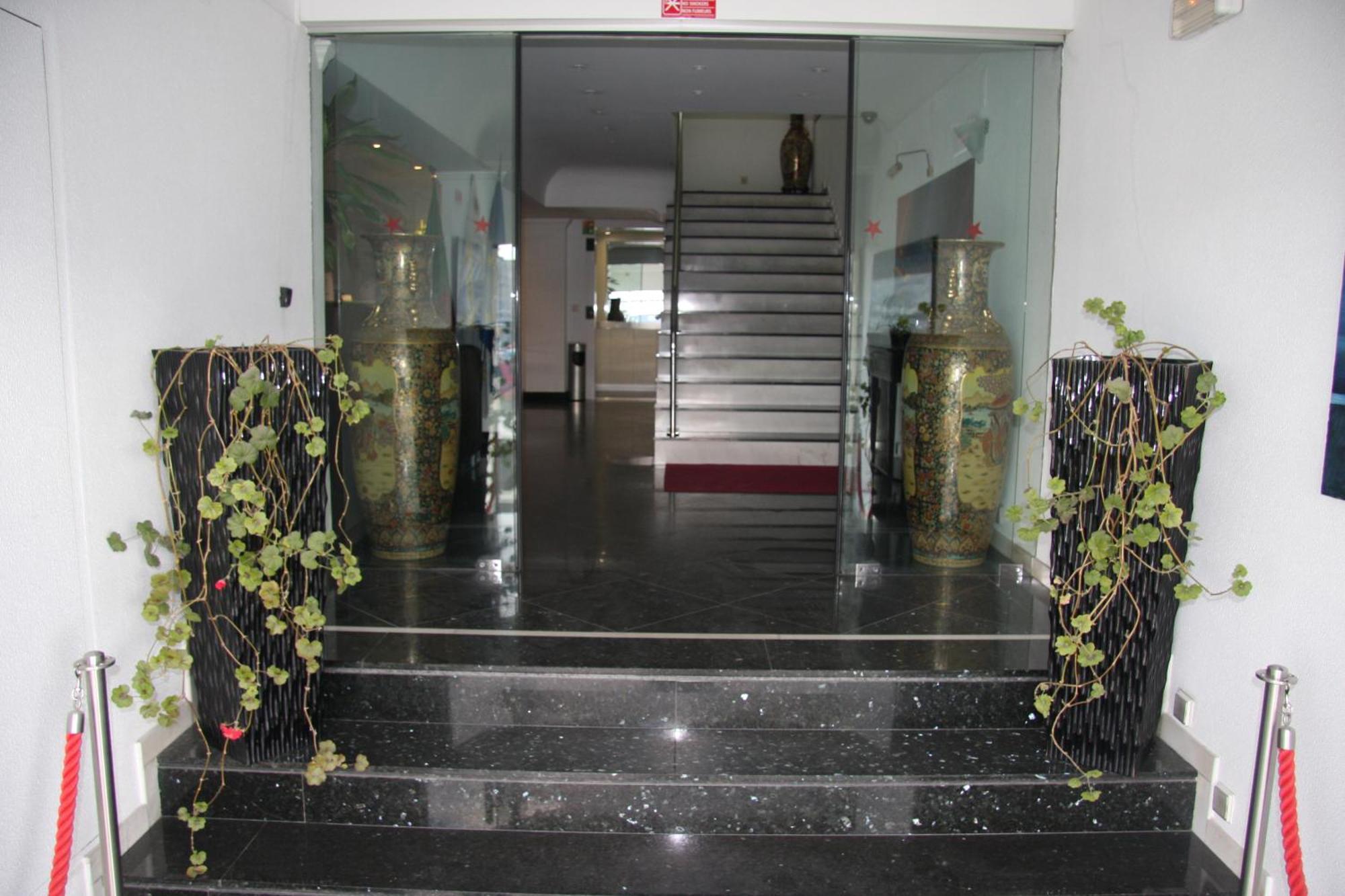 Hotel Turismo Miranda 3*